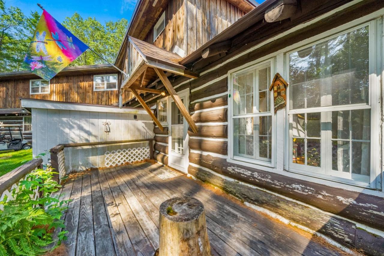 Cozy Condo By Tripp Lake Warrensburg Екстериор снимка
